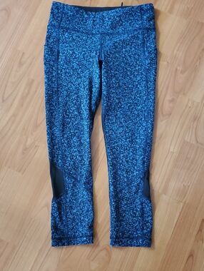 lululemon athletica Blue and Black Speckled Cropped Leggings